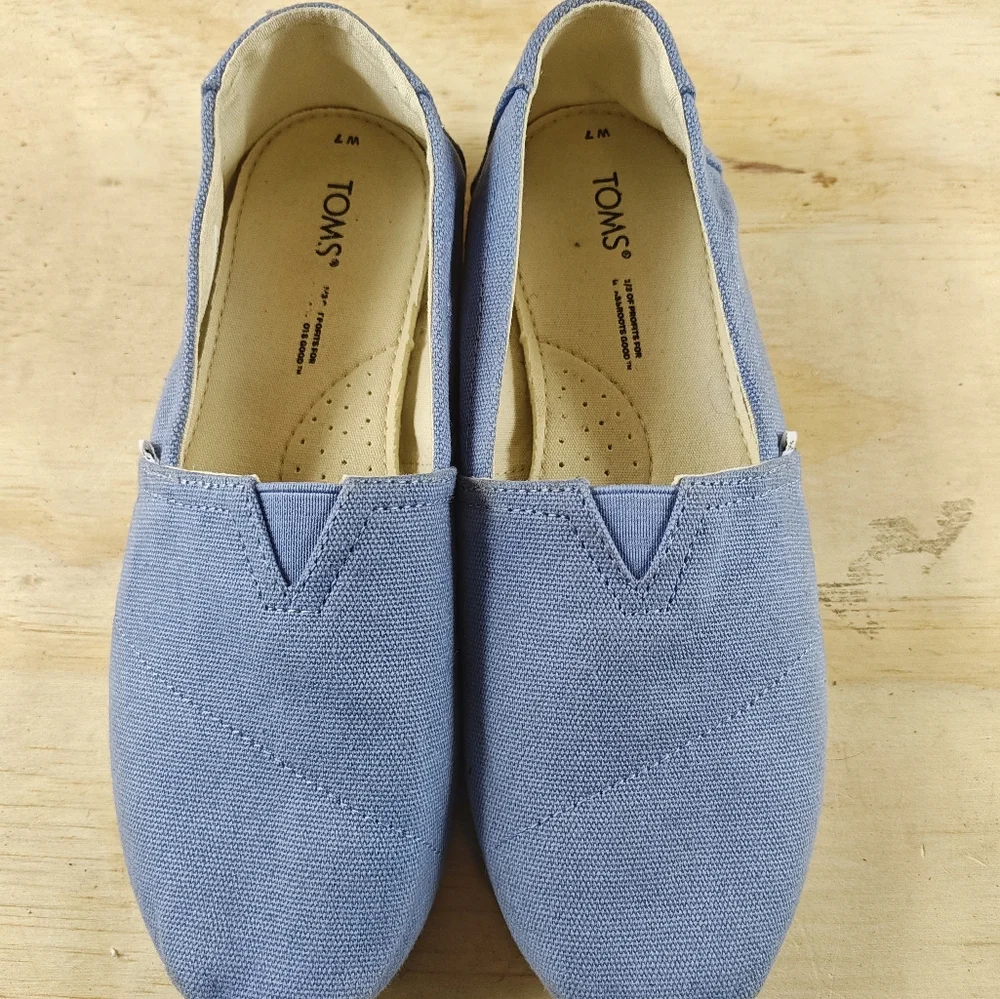 Torrid Wide Width Flats Shoes Size 7 & TOMS Flats Shoes Size W 7 Bundles 7 - Picture 9 of 12